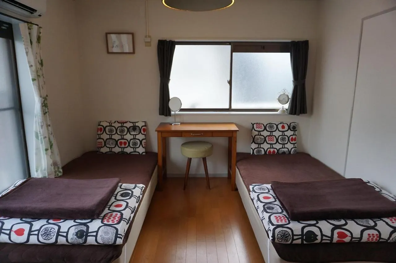 Guesthouse Ten-Roku - Female Only Osaka Guest house